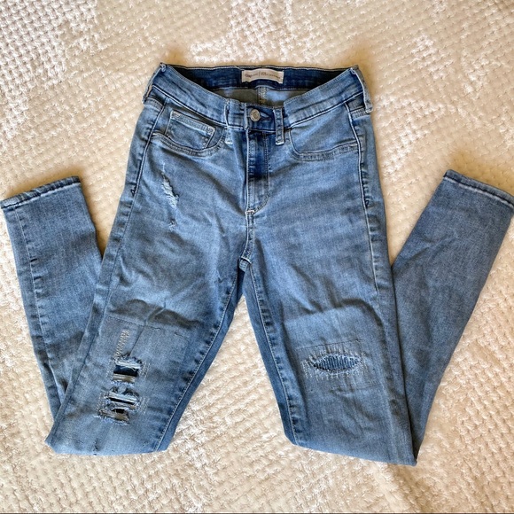 Gap Distressed Jeggings - Picture 1 of 6